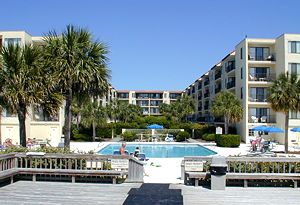 THE BEACH CLUB - ST. SIMONS ISLAND